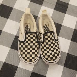 Vans toddler slip on sneaker